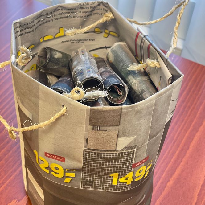 Hovedbilde Tennbriketter i papirpose